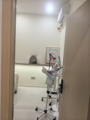 -苗方清颜专业祛痘·皮肤管理