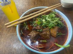 -忆碗面(华新街店)