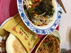 米皮-焦记老潼关肉夹馍(东五路店)