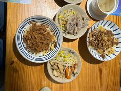 -红猪卤肉饭(大西洋美食城店)
