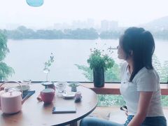 -凡烟外慢生活体验馆
