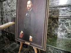 -滴血救世主教堂