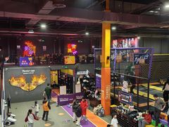 -Tenker Club弹刻极限主题公园 · 蹦床 · 团建 · 生日派对(大关店)