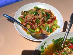 糟辣小炒肉-山石榴·贵州菜(丰盛里店)