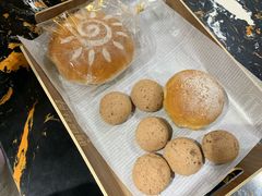 -啊噗吐呦现场烘焙(麦凯乐店)