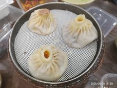 蟹黄牛肉汤包-李记清真馆(打钉巷店)
