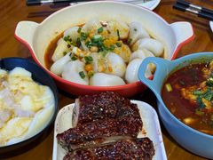 -爆炸头阿姨小四川正宗川味小吃(无任何分店)