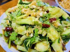 -曹丞相·地锅鸡·地锅鱼(武林店)