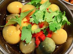 狂欢小皮蛋-蛙小侠(亚欧商厦店)