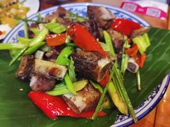 手撕腊排骨-蜗牛小馆醉乡民谣云南菜(惠新西里店)