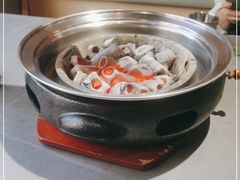 -围炉肉舍•炭烤活鳗•丹东海鲜烤肉(步行街店)