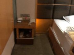 -岳阳阿波罗御庭酒店(岳阳楼区南湖广场店)