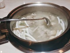 -喃喃椰·糟粕醋·椰子鸡火锅(七堡花园店)