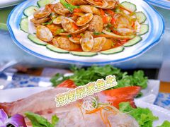 -范饭椰林川湘味海鲜·椰子鸡(三亚湾椰梦长廊店)