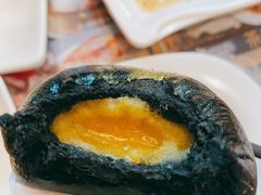 招牌流沙奶黄包-香港新曜记茶餐厅(万泰城店)