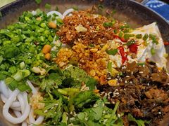 豆花米线-滇道云南特色料理(康定路店)