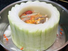 -得意咚瓜·顺德鱼生·冬瓜火锅(深圳首店)