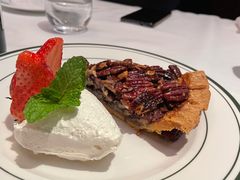 -Wolfgang’s Steakhouse 沃夫冈牛排馆(上海白玉兰广场店)