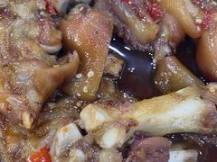 微辣辛辣猪蹄-贤花饭店(城阳店)