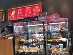 面包甜点陈列柜-星巴克(深圳佳宁娜友谊广场店)