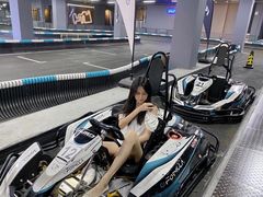 -e赛道卡丁车