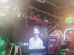 -路边边.炒菜烧烤.音乐餐厅(良乡长虹店)