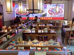 -川流不息·地道川菜·小龙虾(新松江路店)