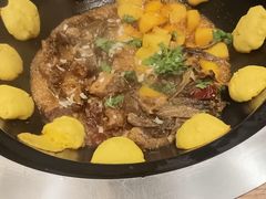 -万里闯关东铁锅炖菜馆(高新旗舰店)
