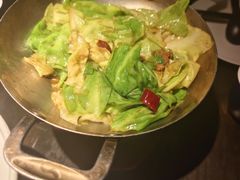 干锅圆白菜-绿茶餐厅(财富购物中心店)