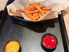 -Taco Bell 塔可贝尔(东方明珠店)