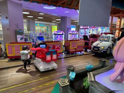 -卡通尼乐园(新达汇三林店)