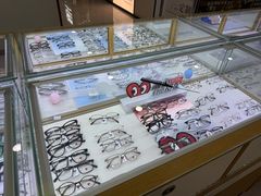 -三叶眼镜城·好视力眼镜店