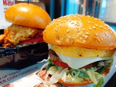 -The Habit Burger Grill 哈比特汉堡(复兴soho店)