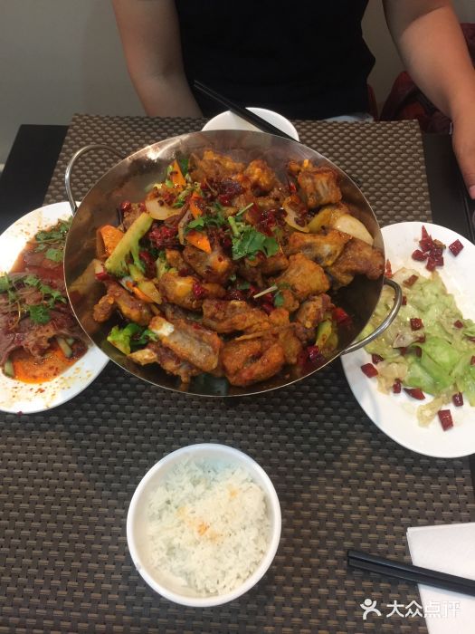 面对面图片