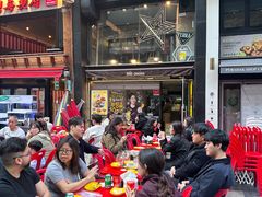 -BHC炸鸡(明洞总店)