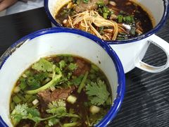 坨坨牛肉面-山城盅盅面