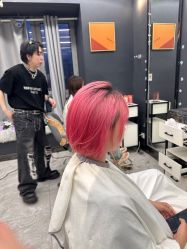 -藤野造型烫发染发