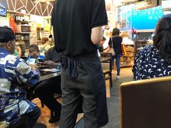 -喜喜烧腊茶餐厅(骆克道店)