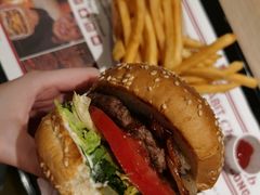-The Habit Burger Grill 哈比特汉堡(爱琴海店)