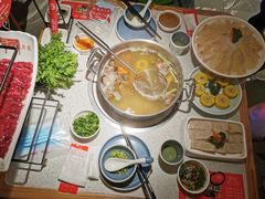 -左庭右院鲜牛肉火锅(环球港店)