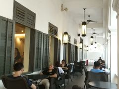 大堂-星巴克臻选(广州沙面店)