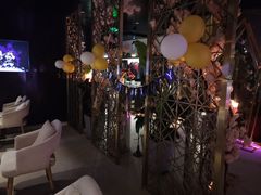 -Bo Lounge & BOA Club