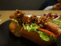 墨西哥风味肉酱热狗-HELLO 27 意面·沙拉·帕尼尼