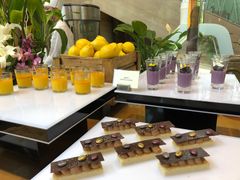 -松山湖凯悦酒店·Café自助餐厅·周末火舞秀表演