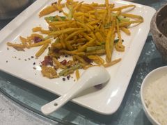 -莲餐厅·湖北菜·潜江小龙虾店(愚园路店)