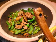 -吃饭皇帝大土家民族菜(正大广场店)