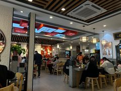 -佬钱湾仔(衣裳街店)