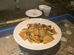 -瓦国小镇·果木烤鸭·融合菜(西口店)