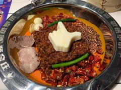 -贤合庄卤味火锅(时代广场店)