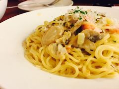 -玛格萝妮比萨屋(四平店)